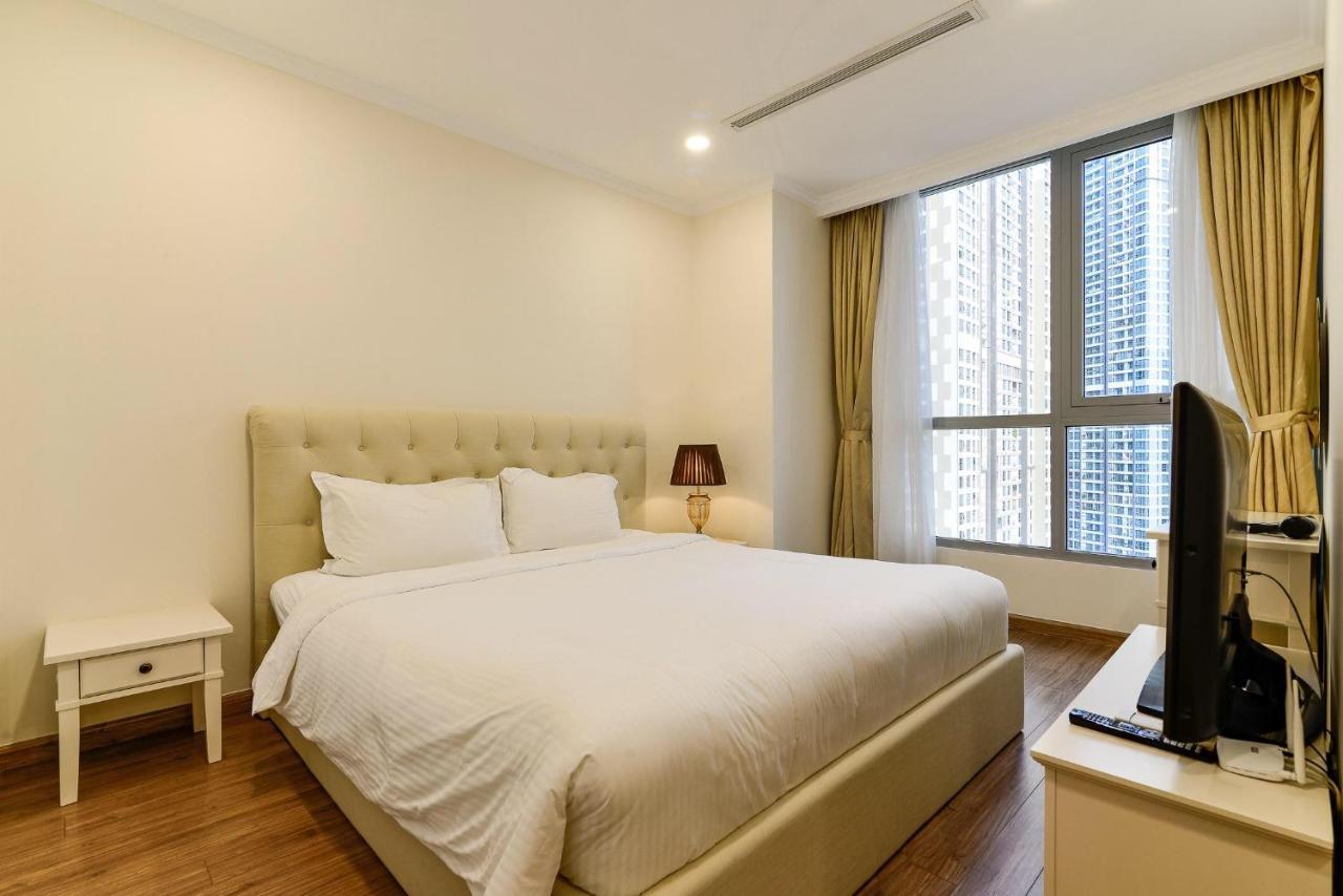 Vinhomes Landmark Apt Renovation 2025 By Bevista Ho Chi Minh City Exterior photo
