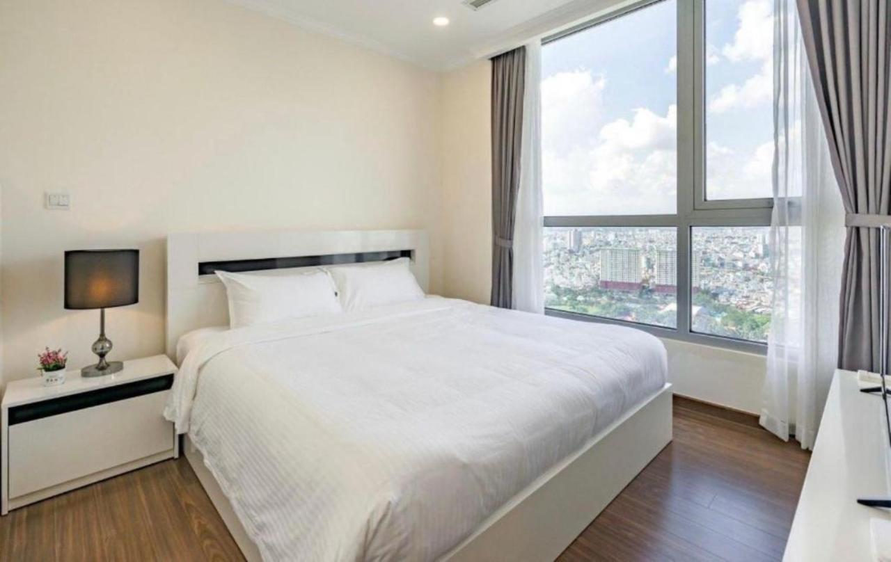 Vinhomes Landmark Apt Renovation 2025 By Bevista Ho Chi Minh City Exterior photo