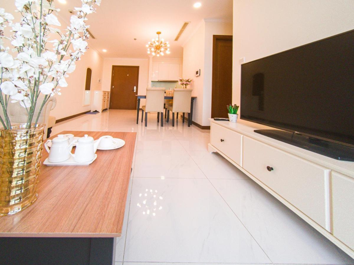 Vinhomes Landmark Apt Renovation 2025 By Bevista Ho Chi Minh City Exterior photo